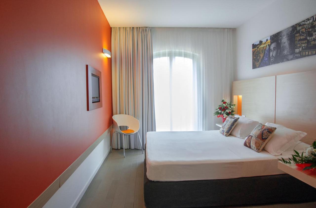 Ih Hotels Agrigento Kaos Resort Buitenkant foto